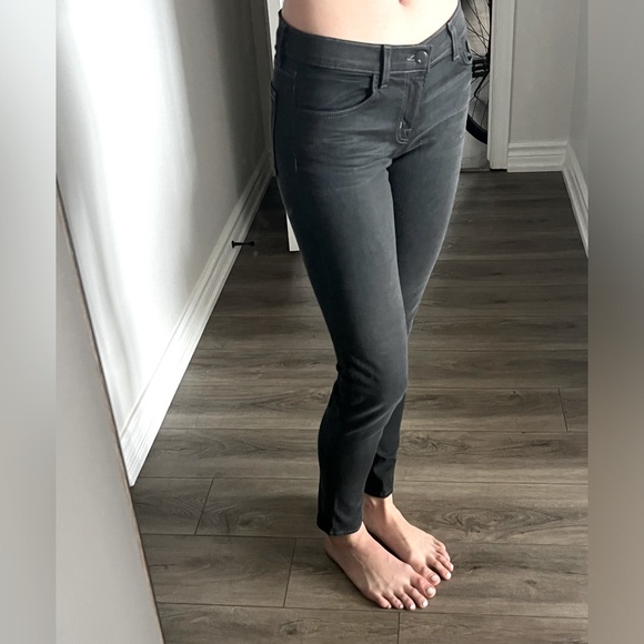 J brand grey skinny jeans - Picture 2 of 7